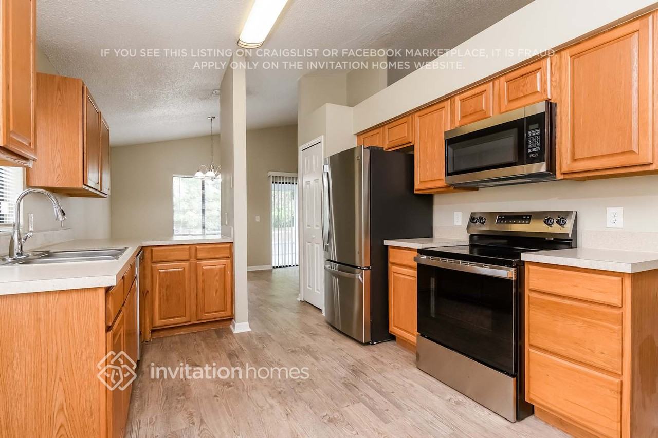 6551 Chantry St - Photo 6 of 15