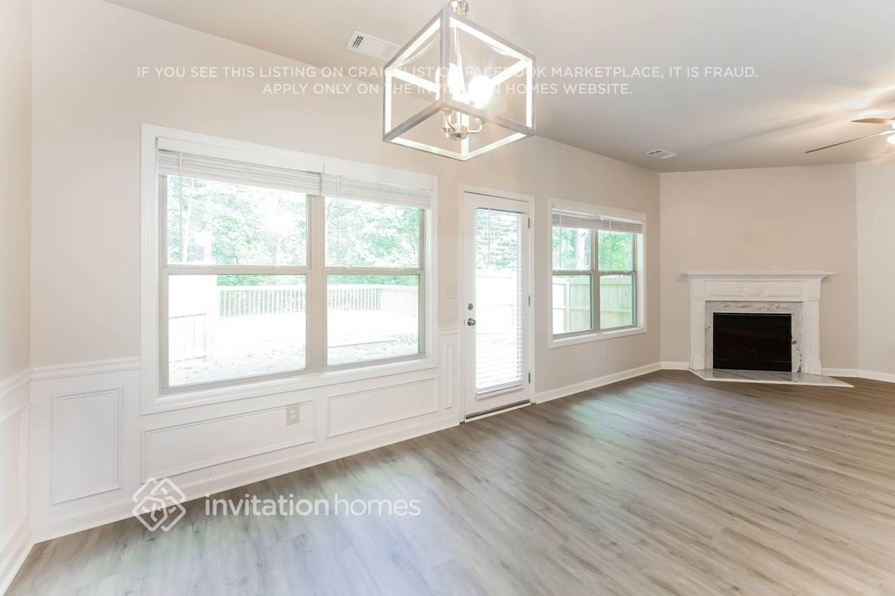 5376 Apple Grove Rd - Photo 5 of 18