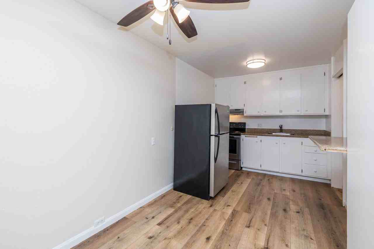 115 Moss - Photo 7 of 50