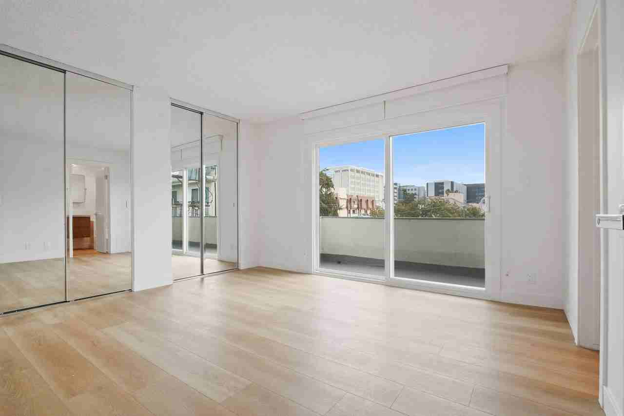 110 S Swall - Photo 7 of 50