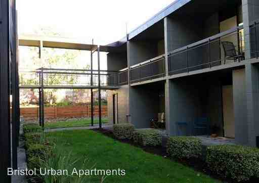 4926 SW 56th Ave - 214 - Photo 2 of 13