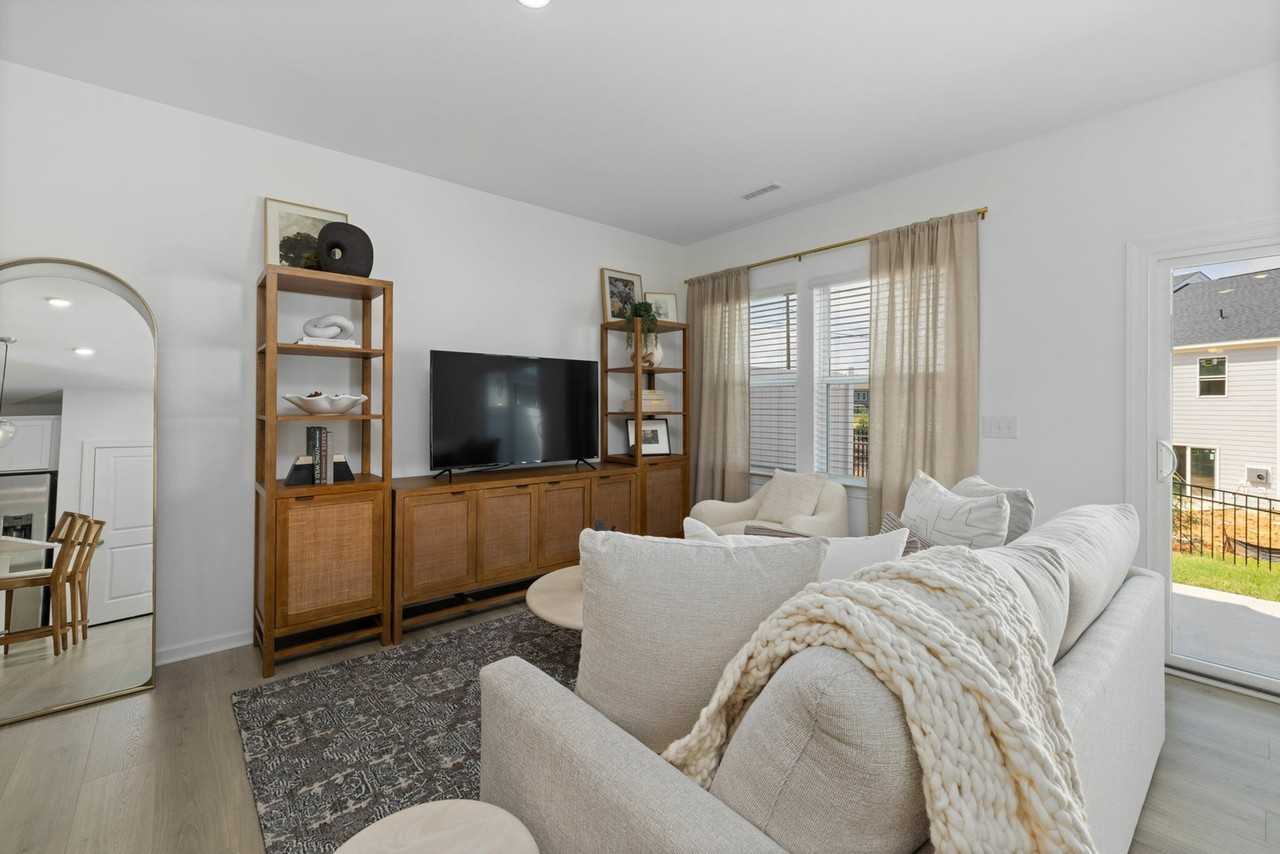 ABODE Alderwood - Photo 4 of 17