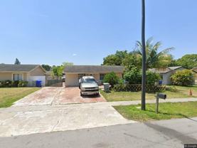 2740 Nw 9th St - Photo 1 of 1