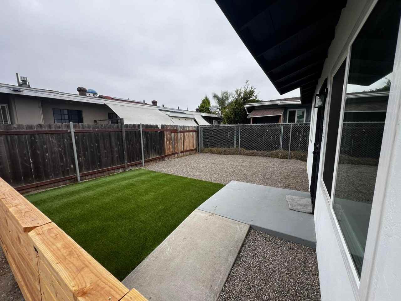 E 27th St - Photo 3 of 13