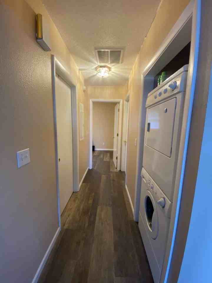 217 North Logan Street - Photo 3 of 4