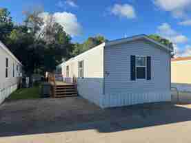1015 27th St Se - Photo 1 of 1