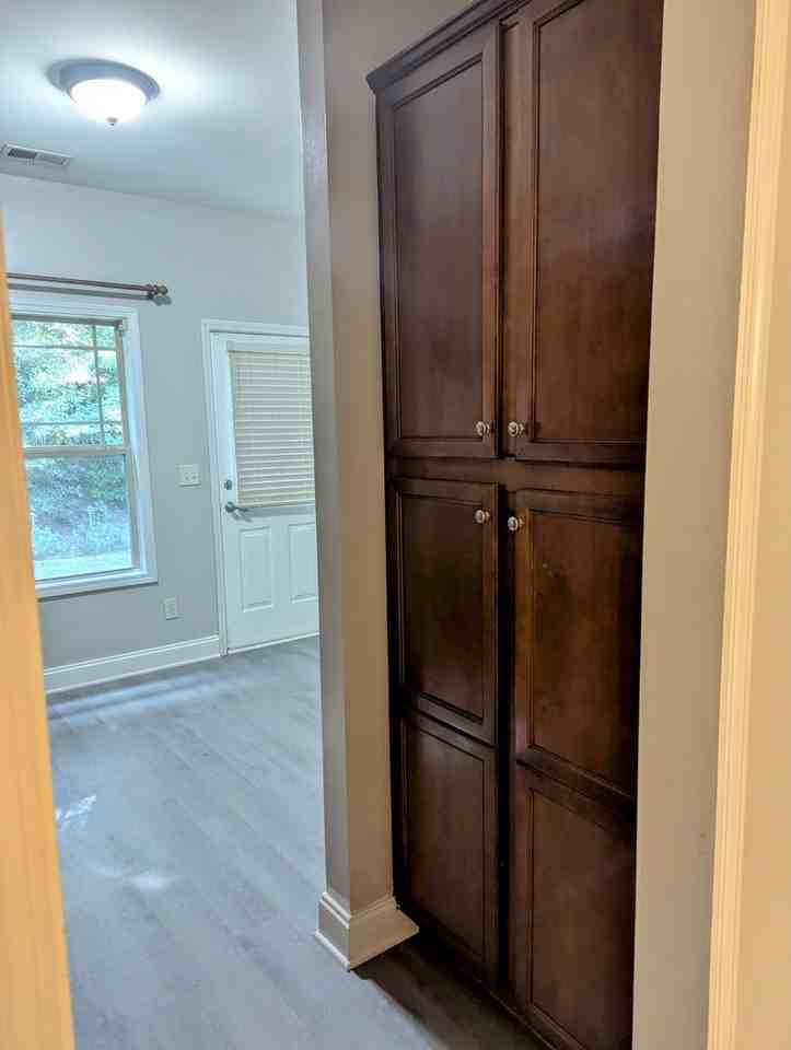 189 Oakwood Dr Nw - Photo 4 of 21