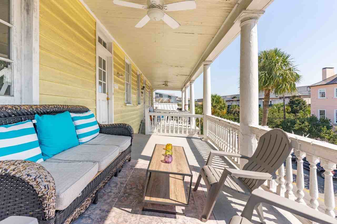 212 Calhoun St #C - Photo 5 of 17