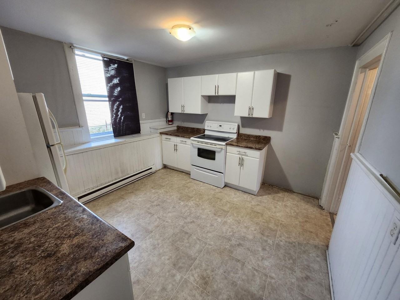 120 116-120 Pitt Street - 116-A #116A - Photo 2 of 11