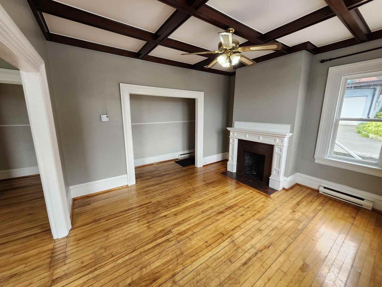 131 Wentworth Street #1