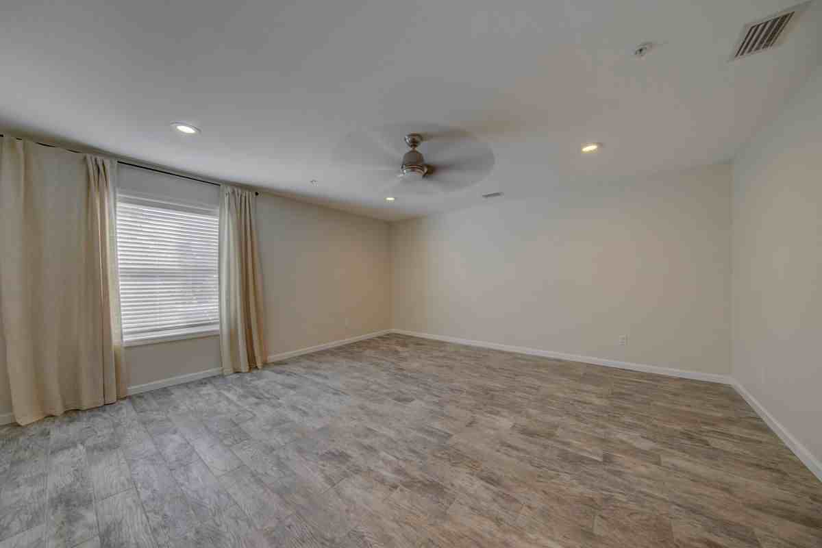 2502 Highway 98 ##B - Photo 3 of 12