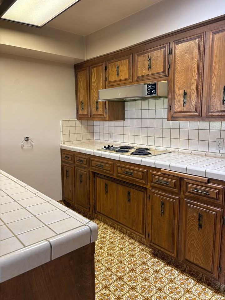 6005 Indian Wells Ave - Photo 3 of 11