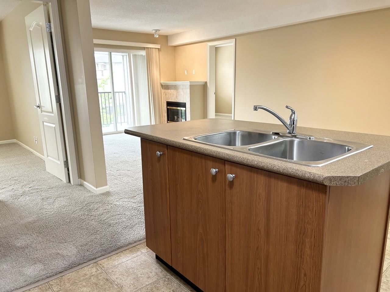 7536 - 7536 Topaz Drive - 216 - Photo 3 of 12