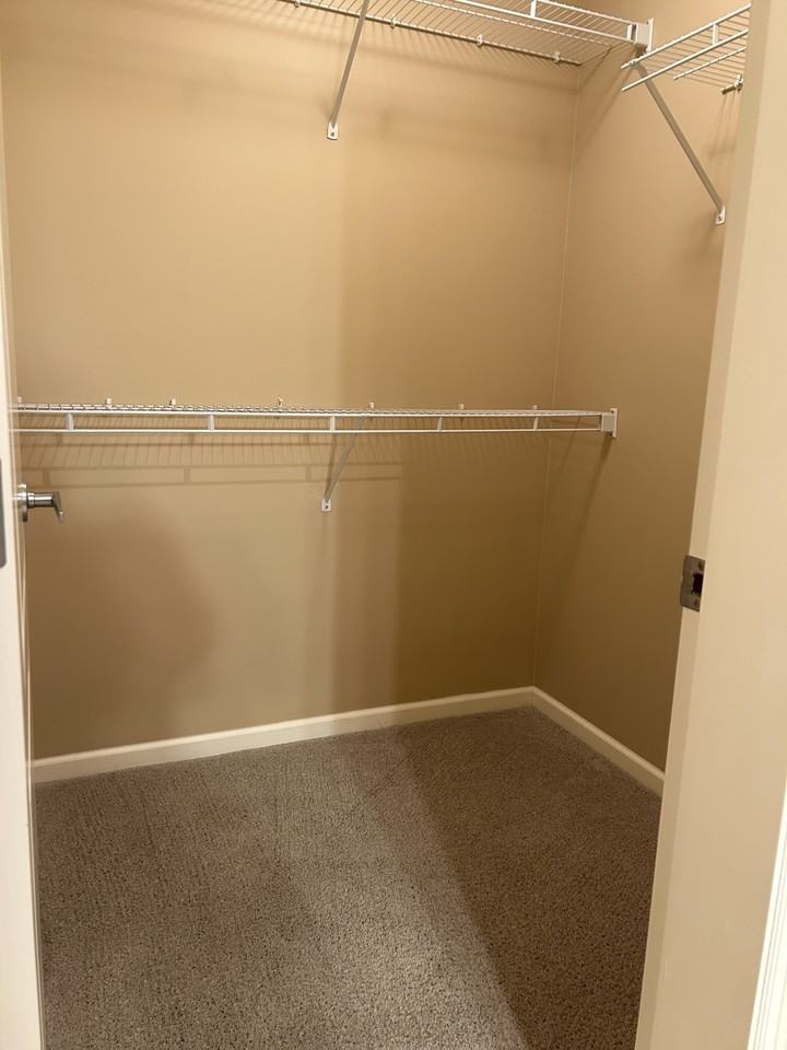 7556 - 7556 Topaz Drive - 109 - Photo 5 of 12