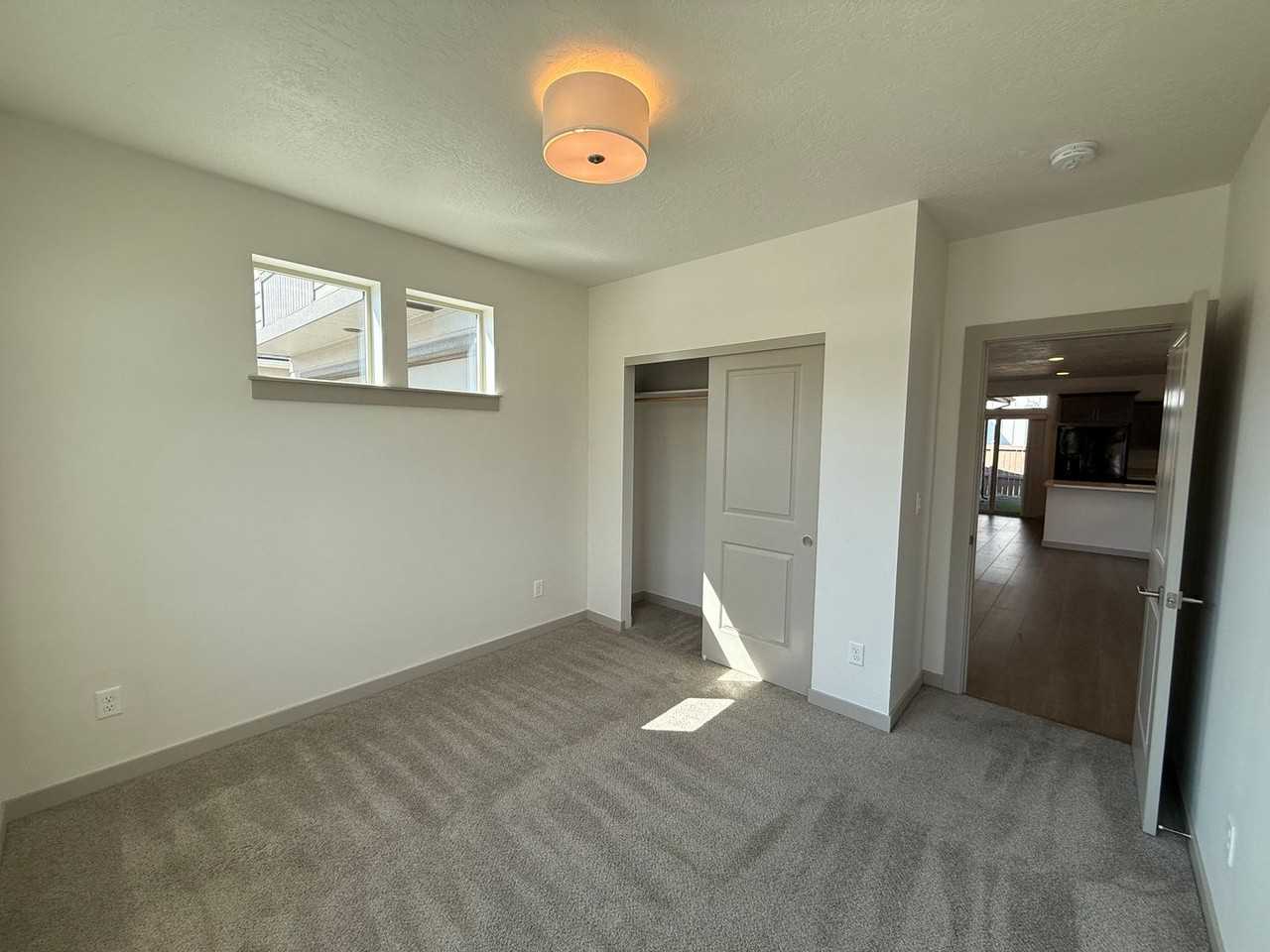 21 Ne Cessna Dr #1 - Photo 7 of 18