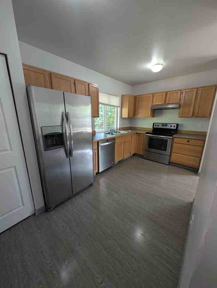 1762 Sage Ct - Photo 5 of 16
