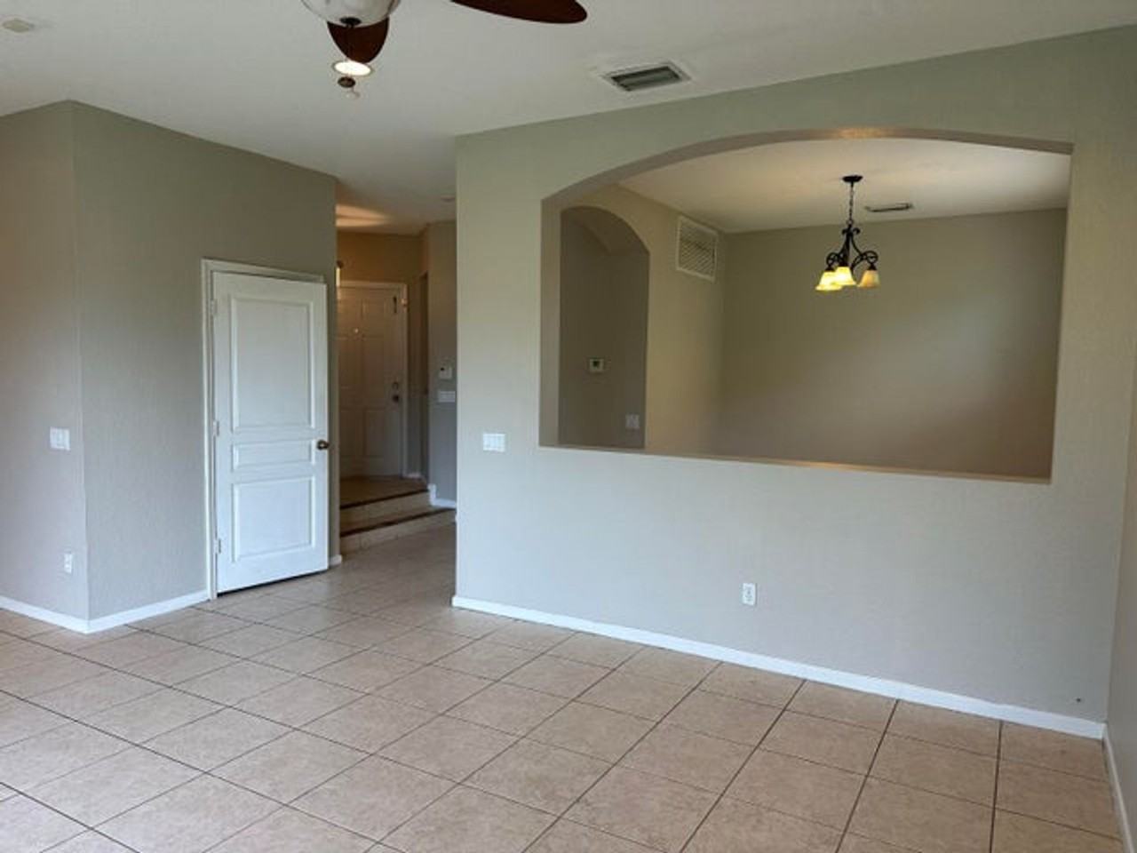 5012 Starblaze Dr - Photo 7 of 15