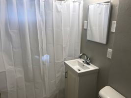 featured image of 125 Annapolis St W