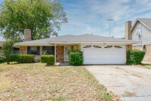 6714 Sayle St - Photo 1 of 1
