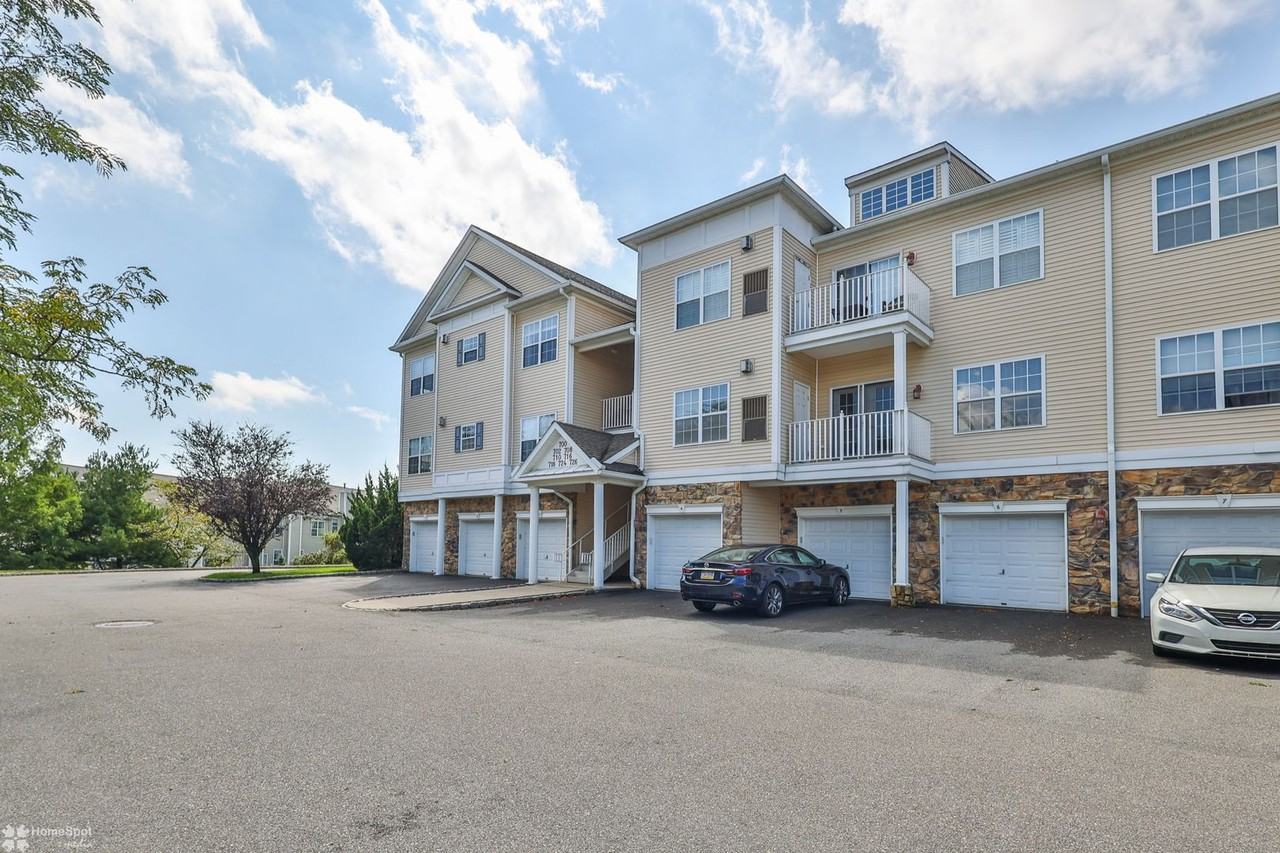 710 Eden Ter - Photo 2 of 25