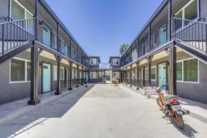 featured image of 4218 49th St