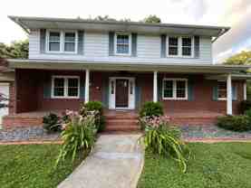 5 Ivanhoe Cir - Photo 1 of 1