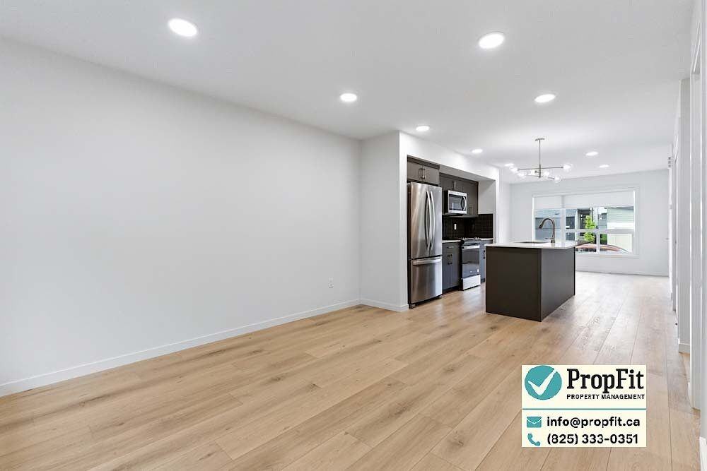 7324 Klapstein Cres Sw Ground Fl #GL - Photo 2 of 11