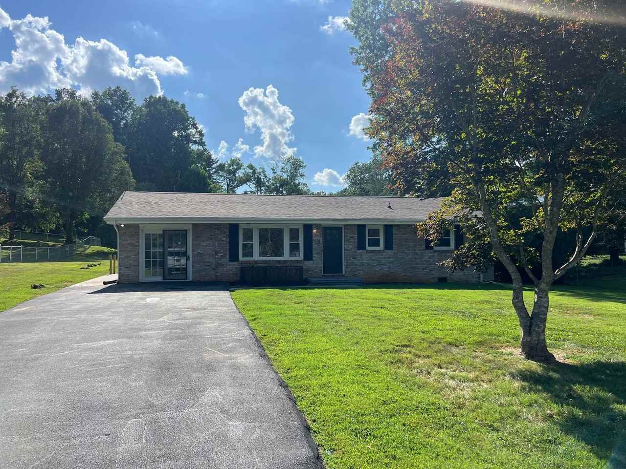 112 Miller Ave - Photo 2 of 36