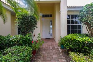 featured image of 3927 Aurora Ct