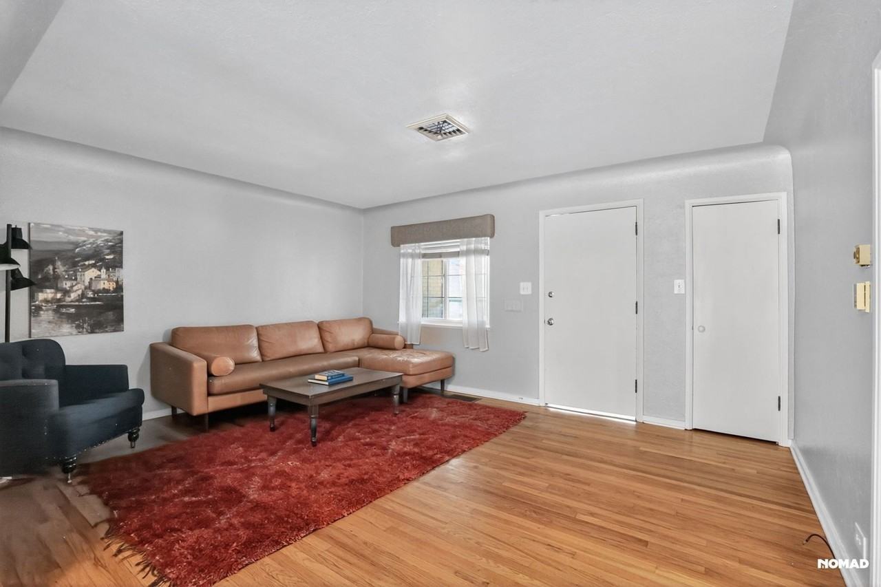 1139 Kearney St - Photo 6 of 29