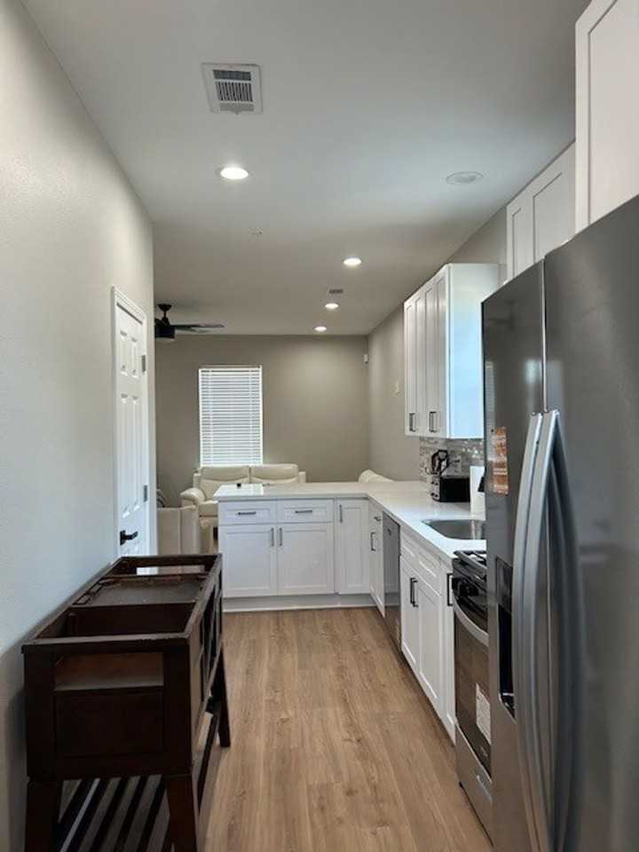 1828 Benefit St - Photo 7 of 12