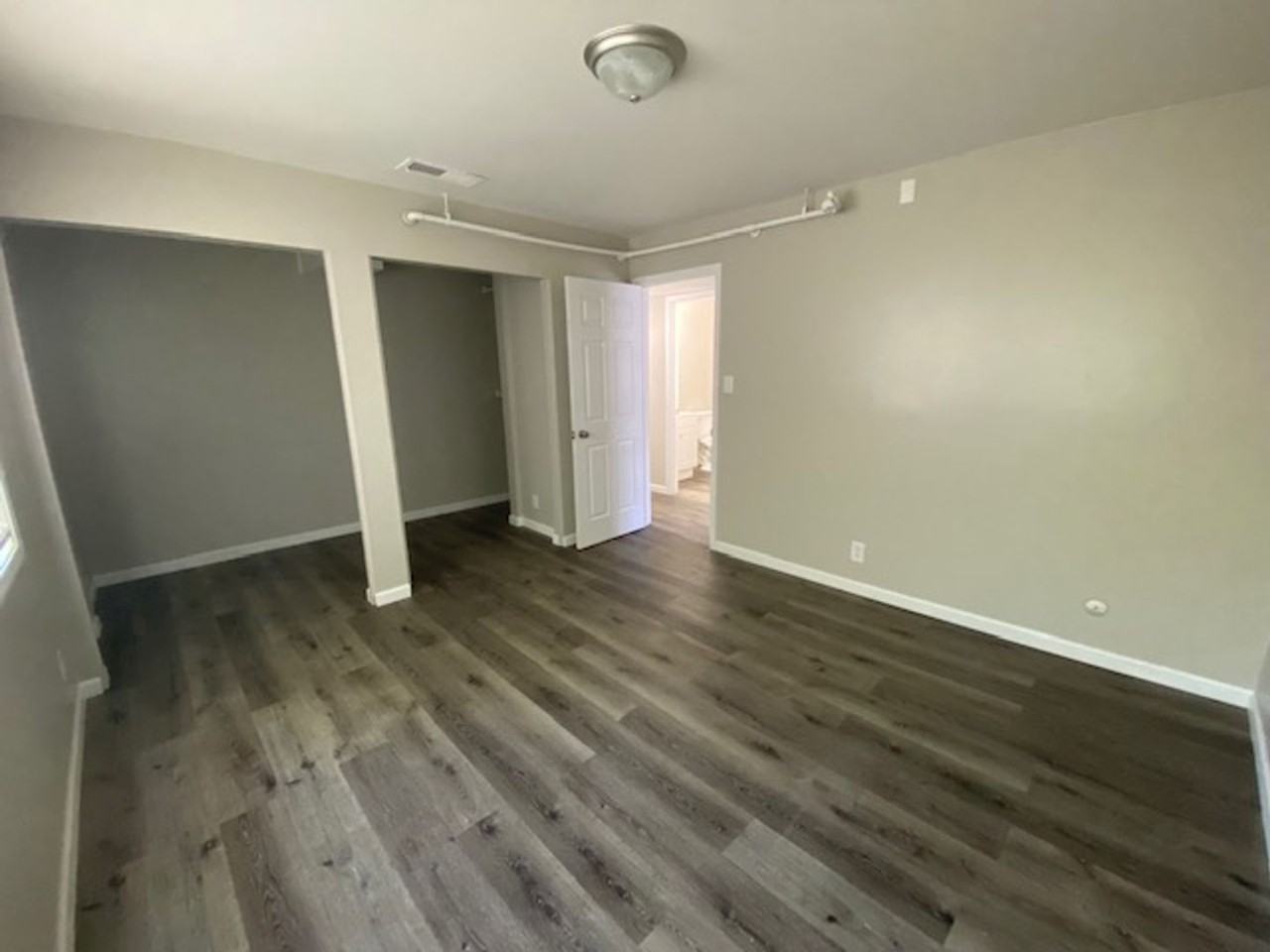 Westview Apartments - Photo 4 of 7