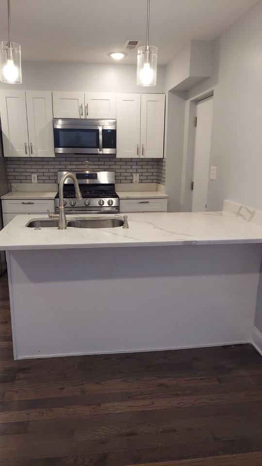 5015 North Capitol, Unit A - Photo 3 of 30