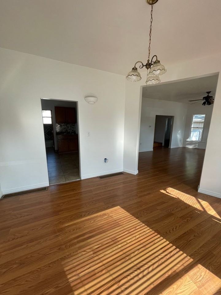 706 Railroad Ave -1 - Photo 6 of 28