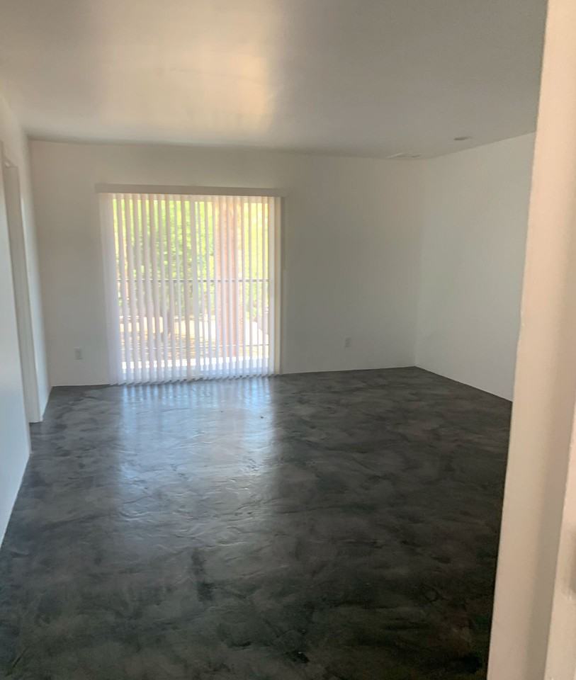 4233 4233 N Longview  - 203 #203 - Photo 7 of 7