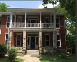 featured image of 1347 Park St