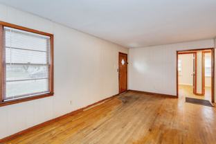 737 N Arapaho St - Photo 1 of 1
