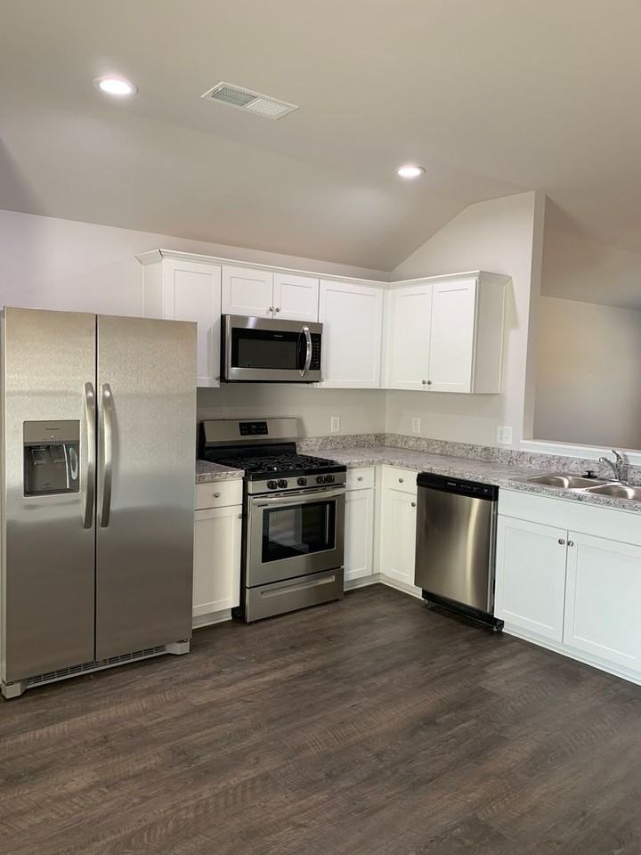 501 Camden Loop - Photo 6 of 22