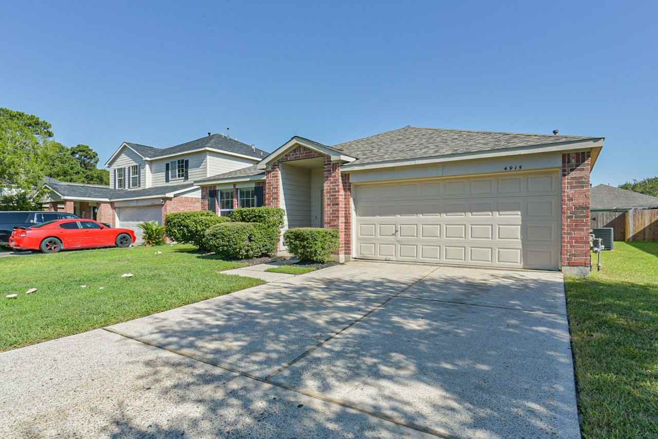 4915 Winding View Ln - Photo 2 of 37