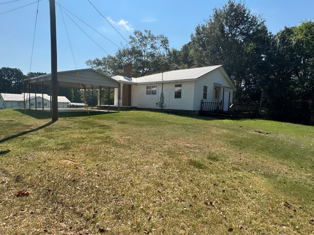 1426 Edgeworth Dr E - Photo 5 of 22