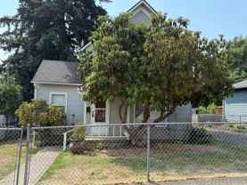 138 Nw 17th Ave - Photo 1 of 1