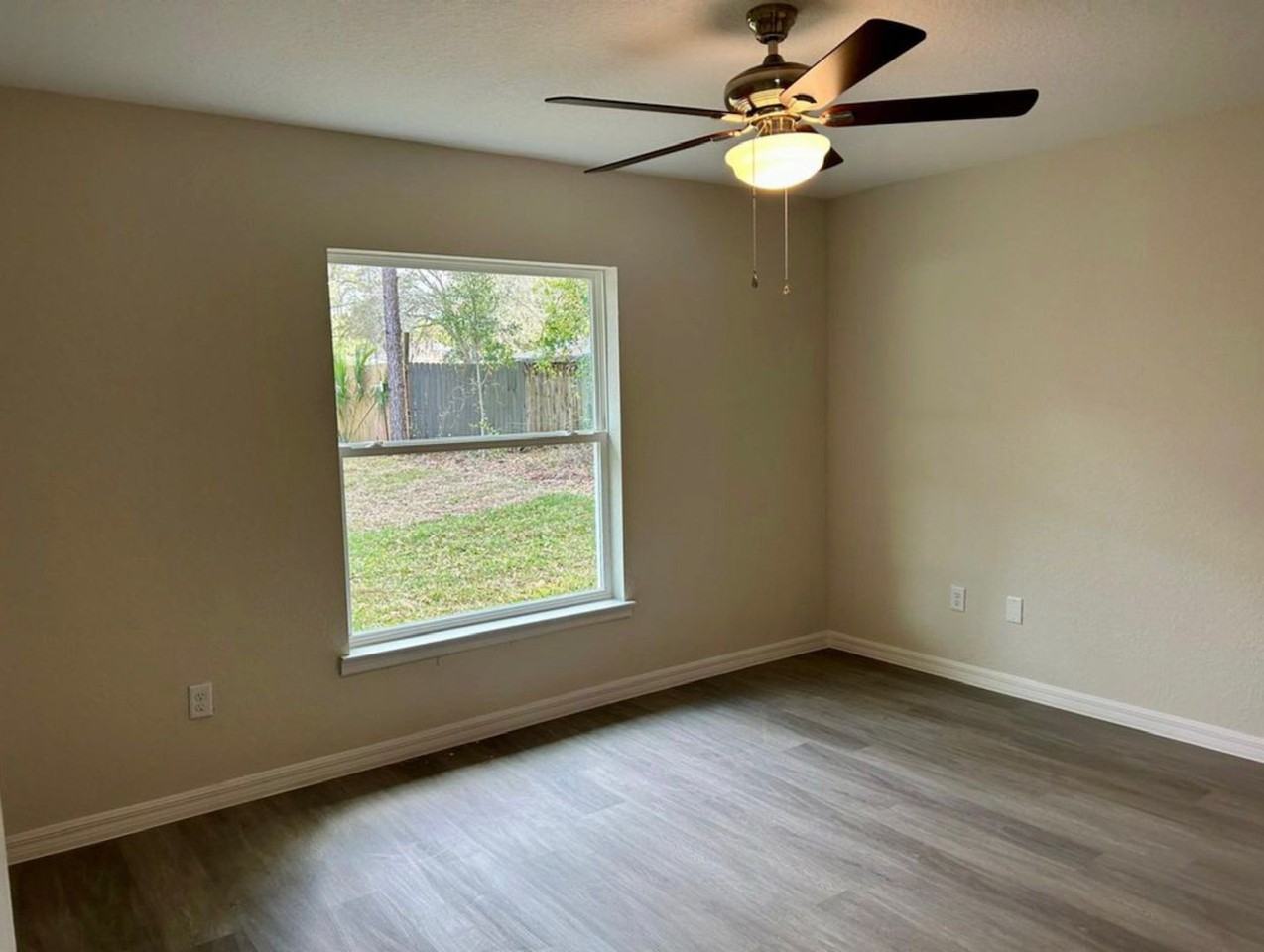 8838 Se 161st St - Photo 6 of 14