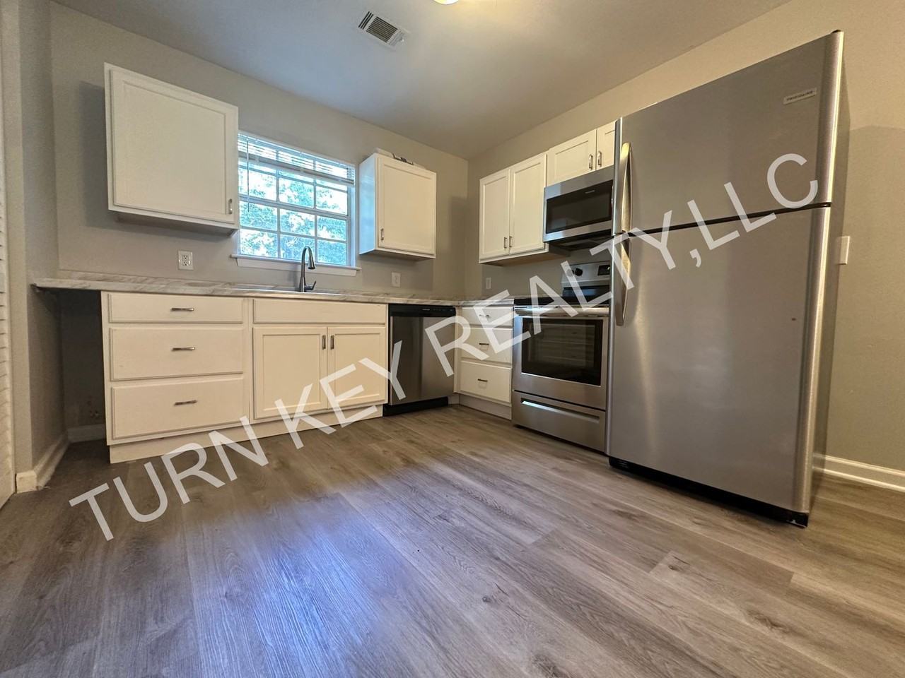 339 Valley Crest Drive - Photo 2 of 12