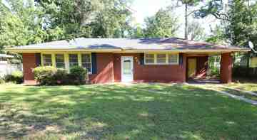 featured image of 902 Ridgewood Dr