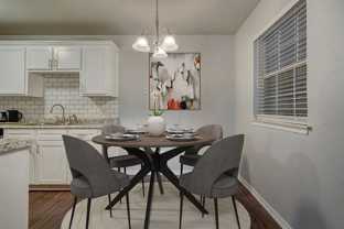 2021 Nw 25th St - Photo 1 of 1