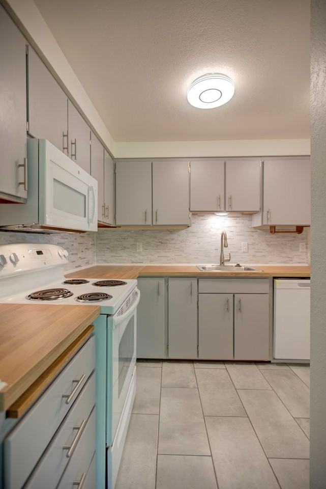 4407 216th St Sw #3 - Photo 6 of 20