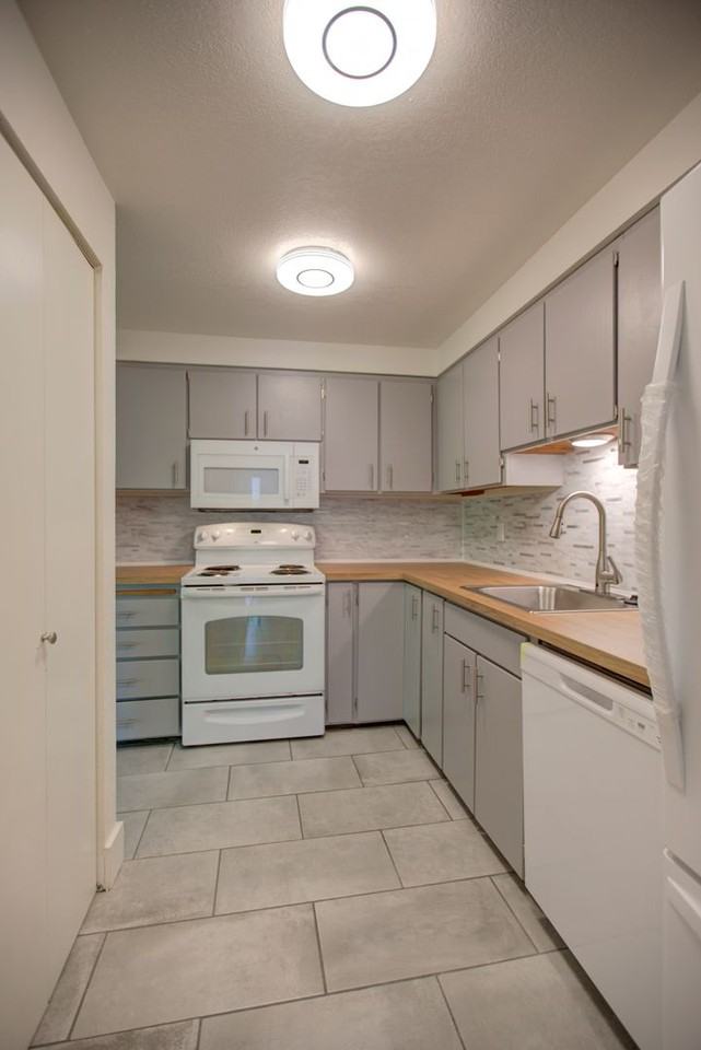 4407 216th St Sw #3 - Photo 7 of 20