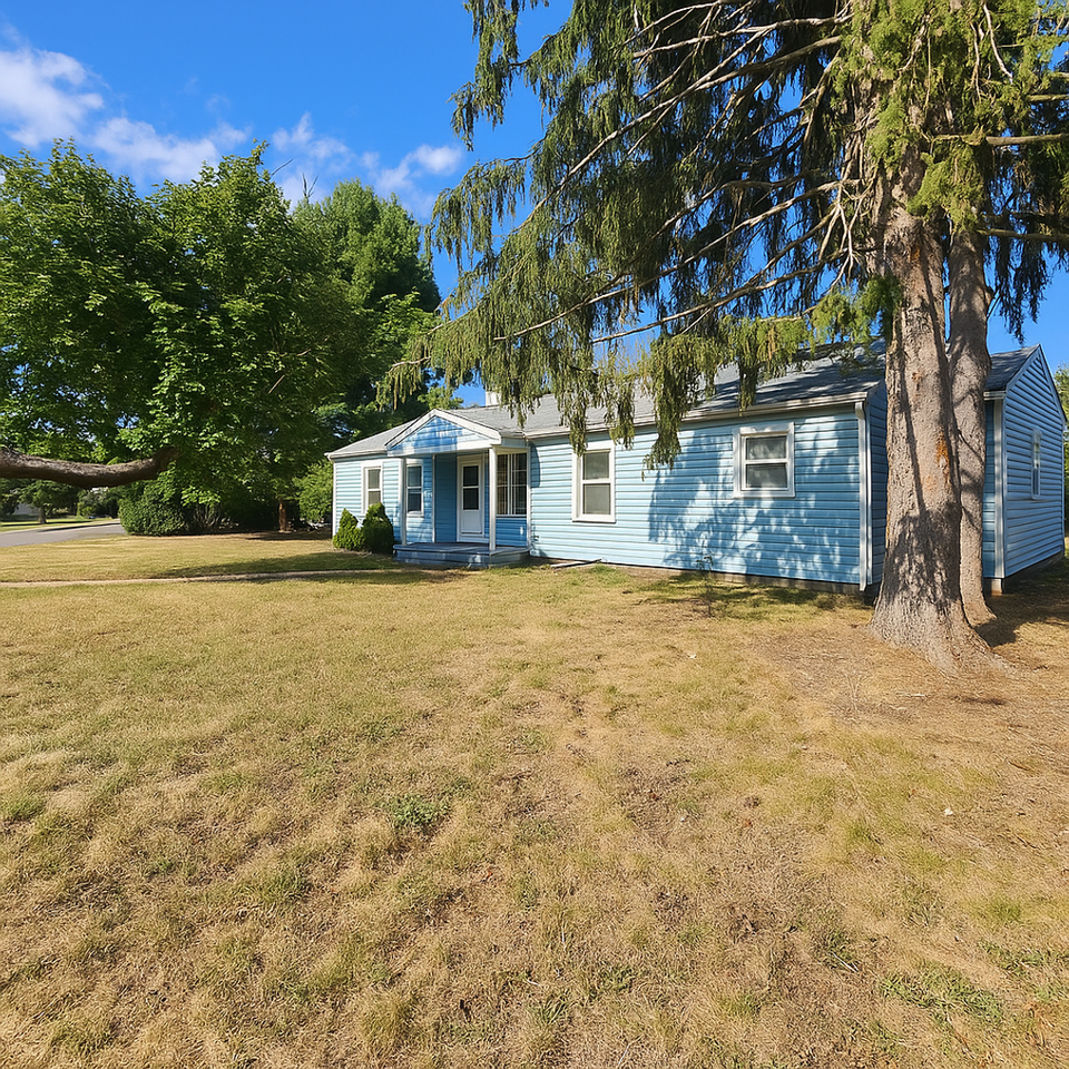 13 Duke Ave - Photo 2 of 16