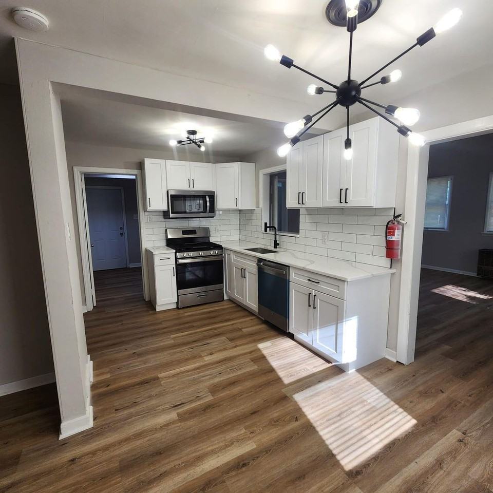 13 Duke Ave - Photo 5 of 16