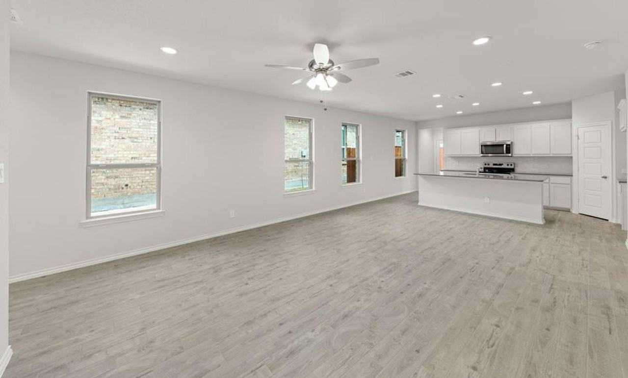 3105 Sedge Grass Dr - Photo 4 of 19